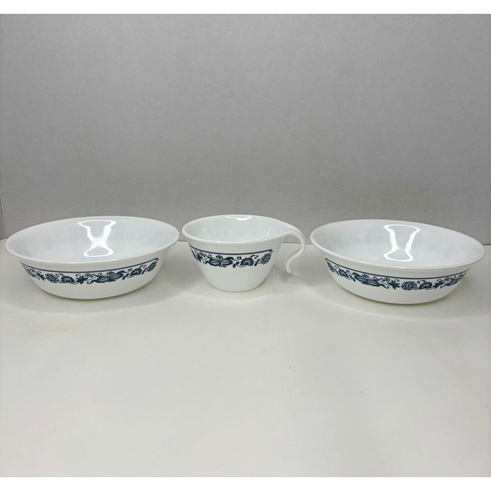 Vintage Corelle Old Town Blue 2 Cereal Bowls 6.25” + Cup Corning 3 Pc Set
